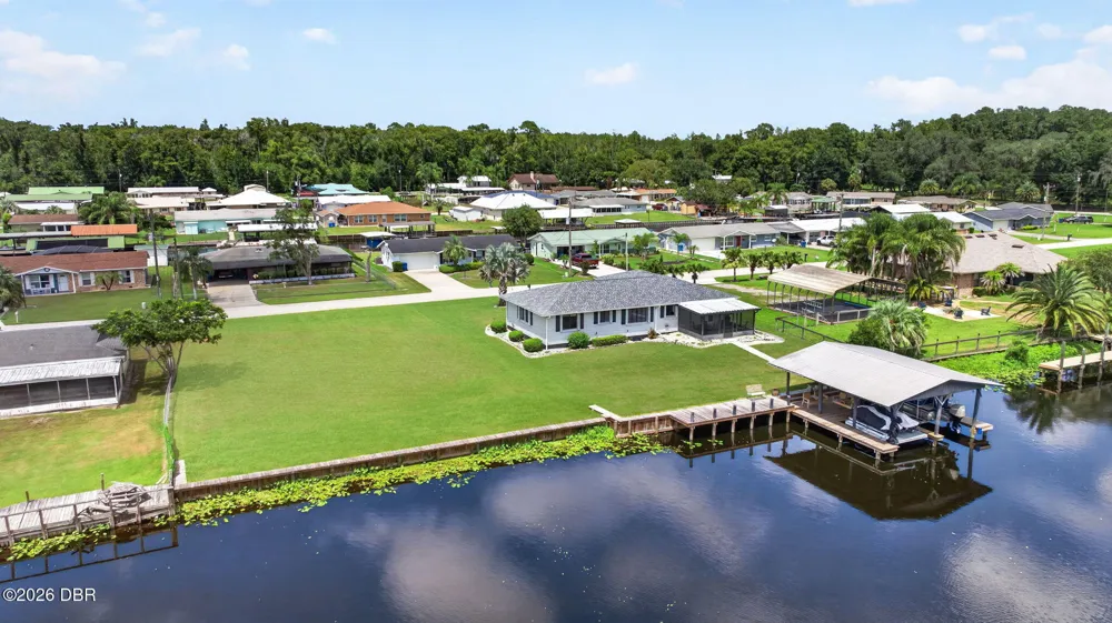 1613 Juno Trail Astor, FL 32102