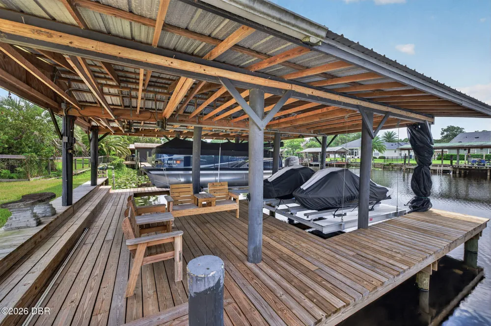 1613 Juno Trail Astor, FL 32102