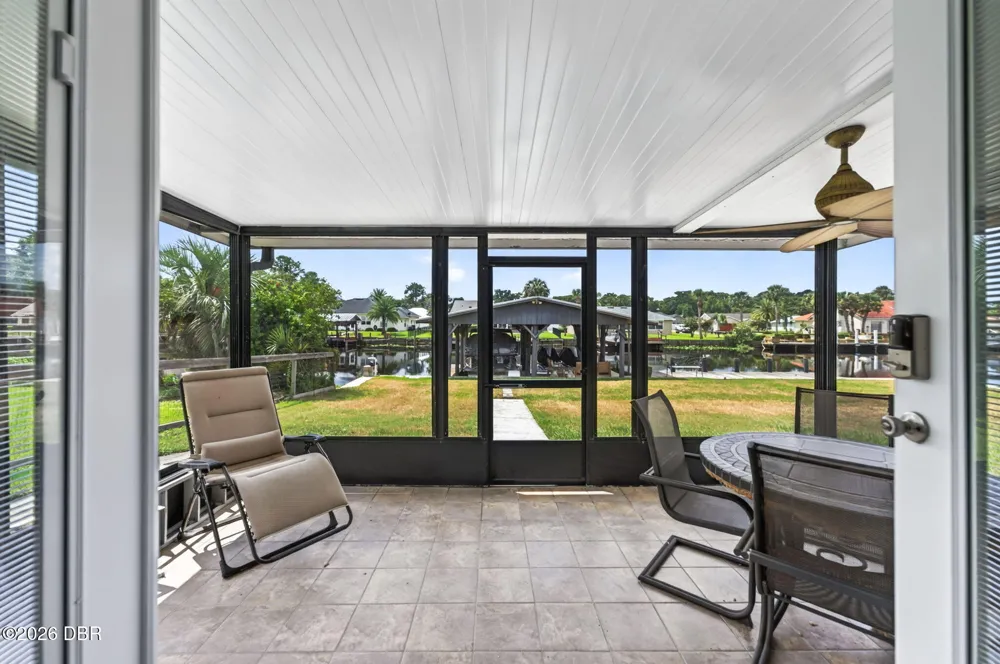 1613 Juno Trail Astor, FL 32102
