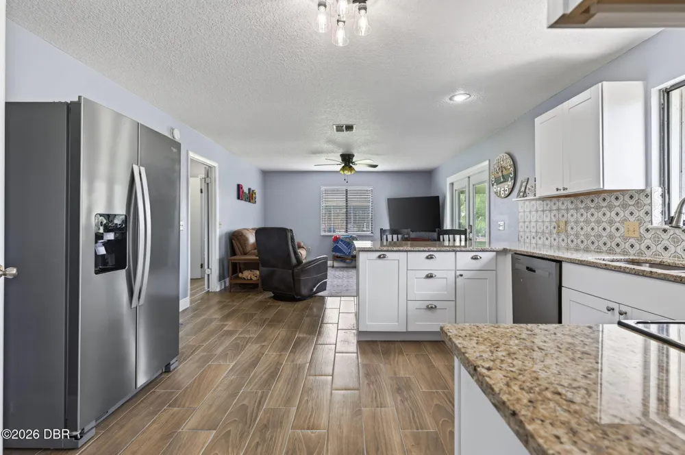 1613 Juno Trail Astor, FL 32102