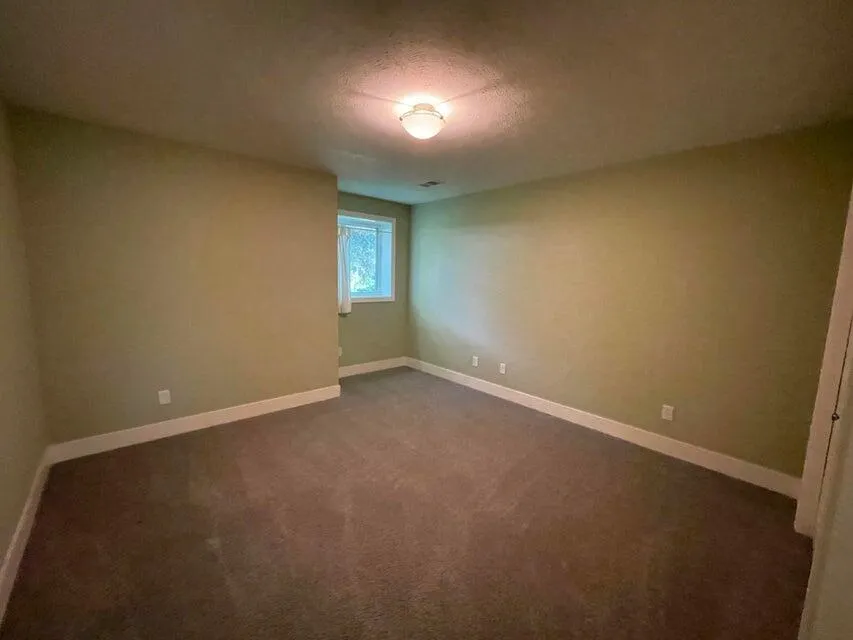 6852 Westshire Drive Norton Shores, MI 49444