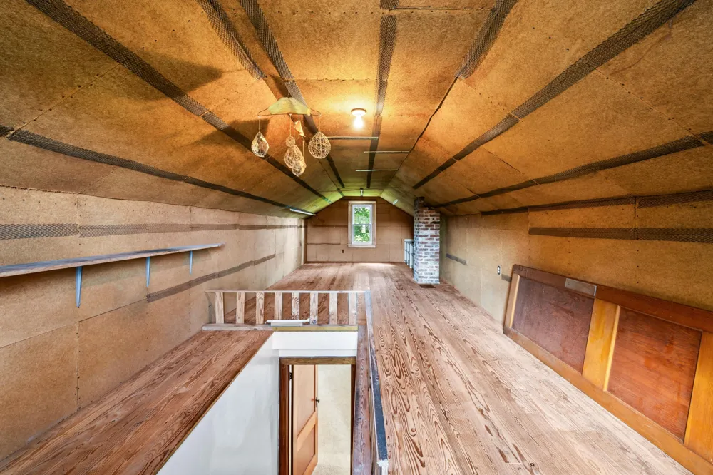 1815 E Glendora Road Buchanan, MI 49107