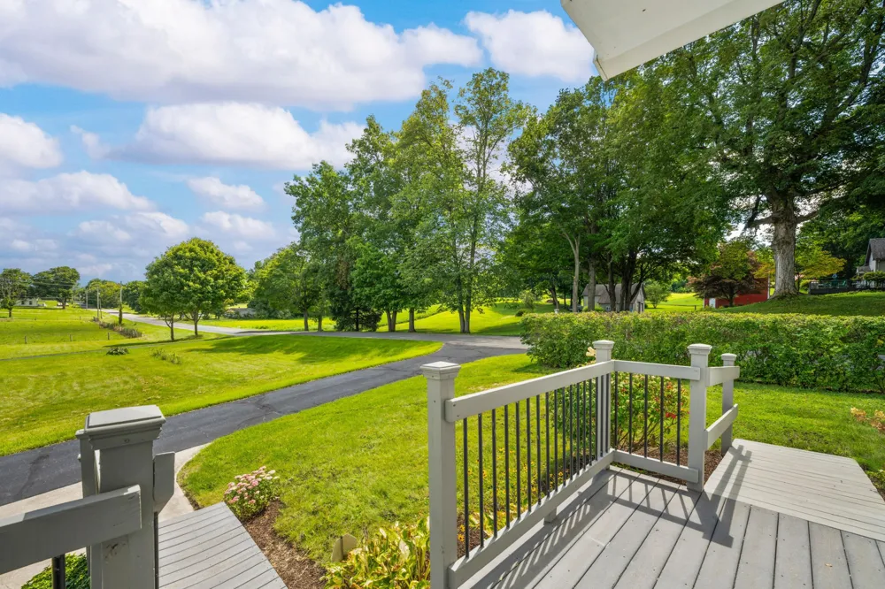1815 E Glendora Road Buchanan, MI 49107