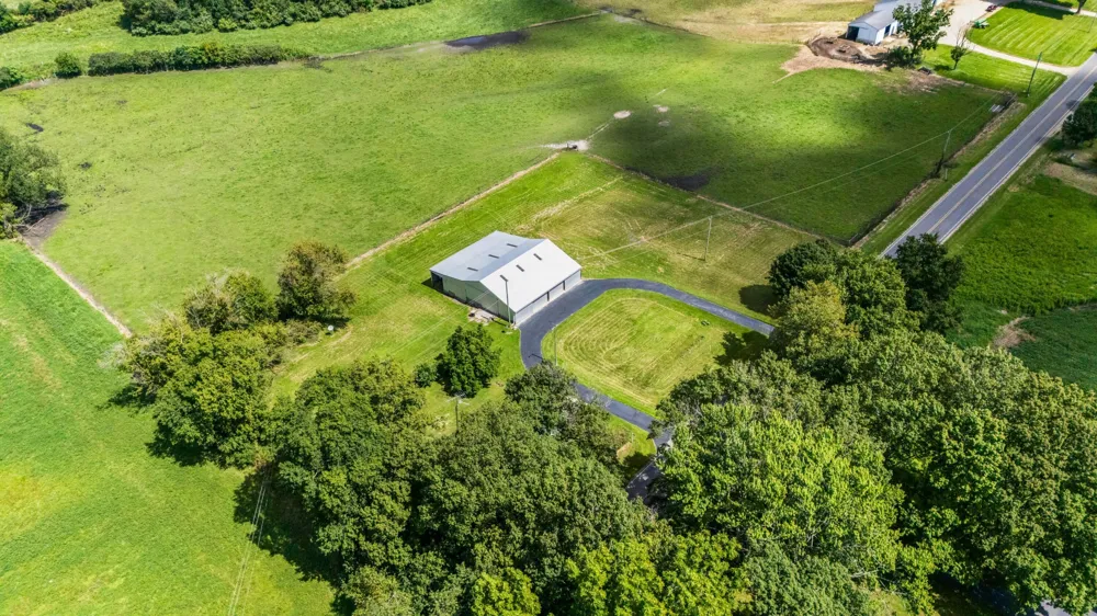 1815 E Glendora Road Buchanan, MI 49107
