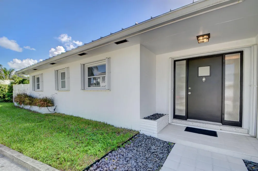 1171 Bimini Lane Singer Island, FL 33404
