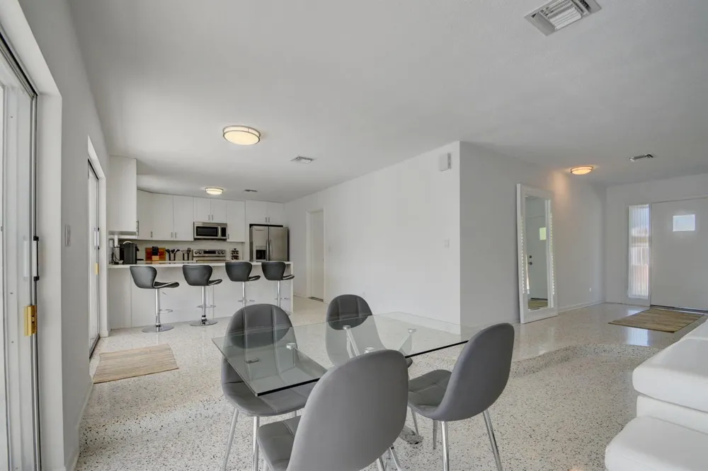 1171 Bimini Lane Singer Island, FL 33404