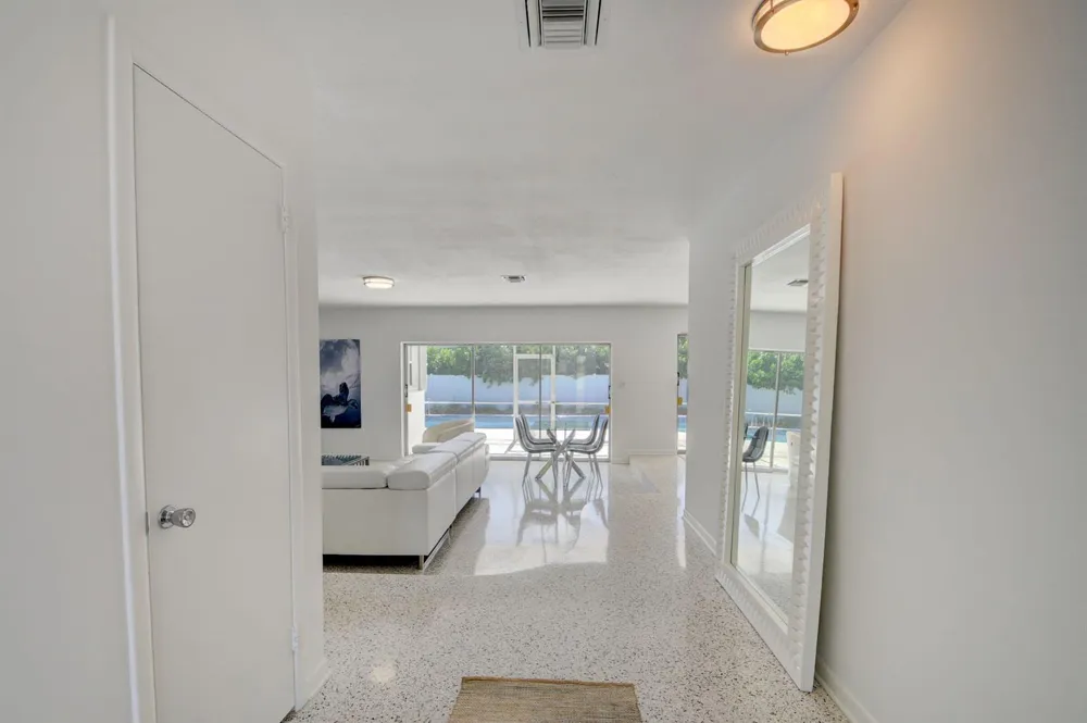 1171 Bimini Lane Singer Island, FL 33404