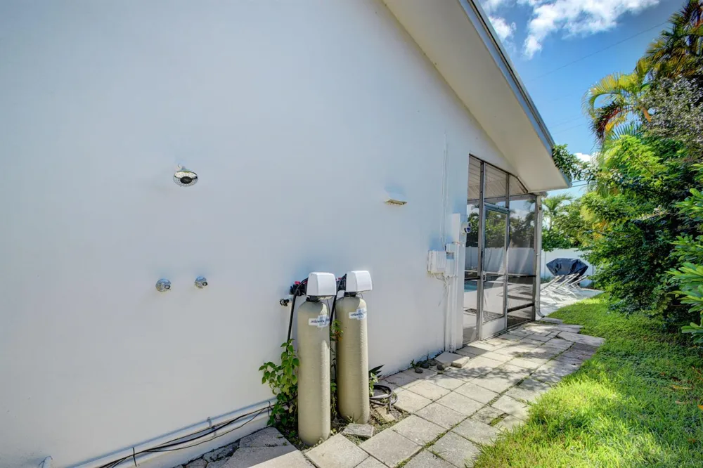 1171 Bimini Lane Singer Island, FL 33404