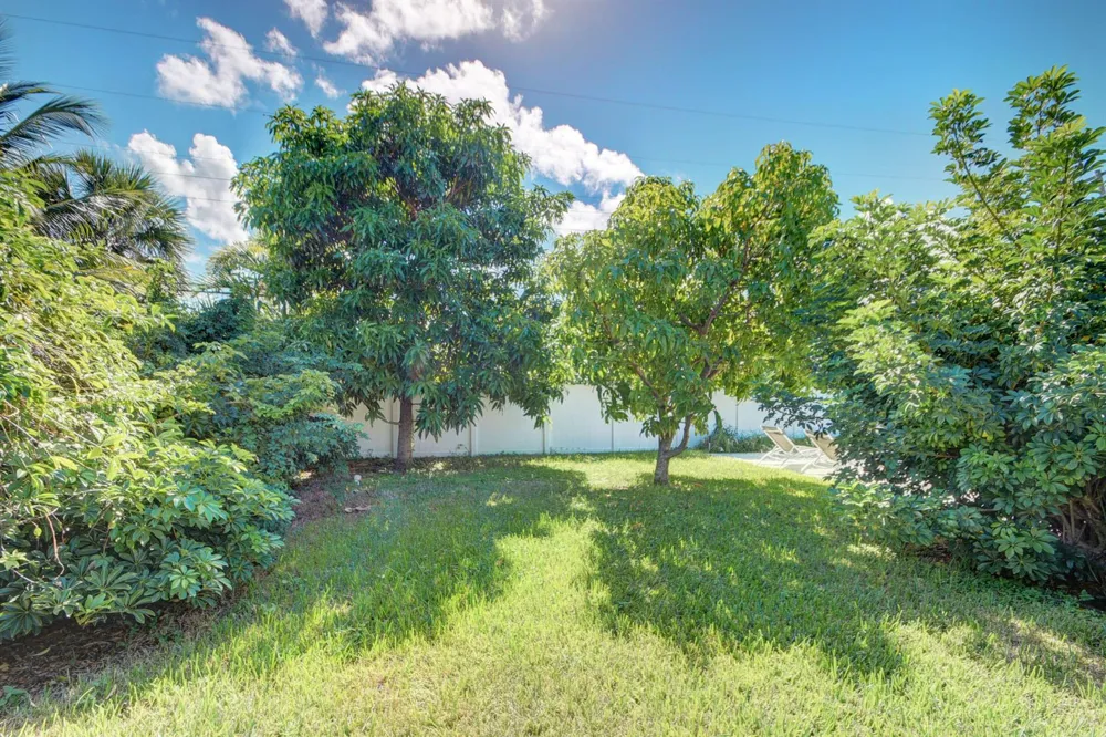 1171 Bimini Lane Singer Island, FL 33404