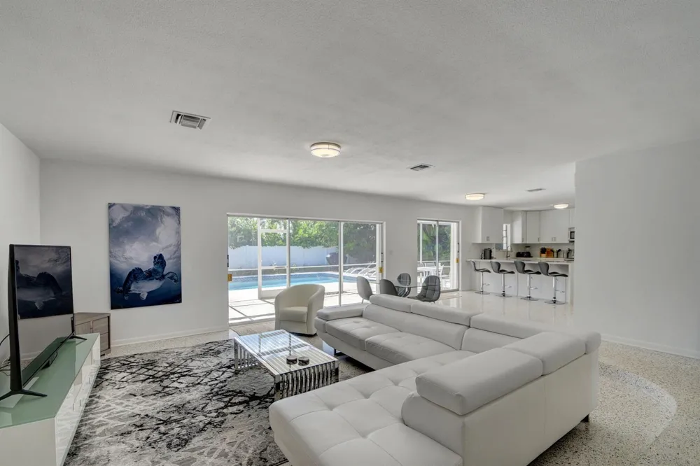 1171 Bimini Lane Singer Island, FL 33404