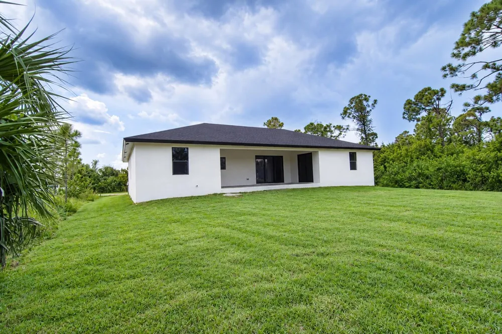 15633 LAKELAND CIRCLE Port Charlotte, FL 33981