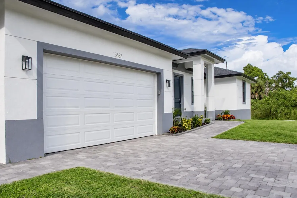15633 LAKELAND CIRCLE Port Charlotte, FL 33981