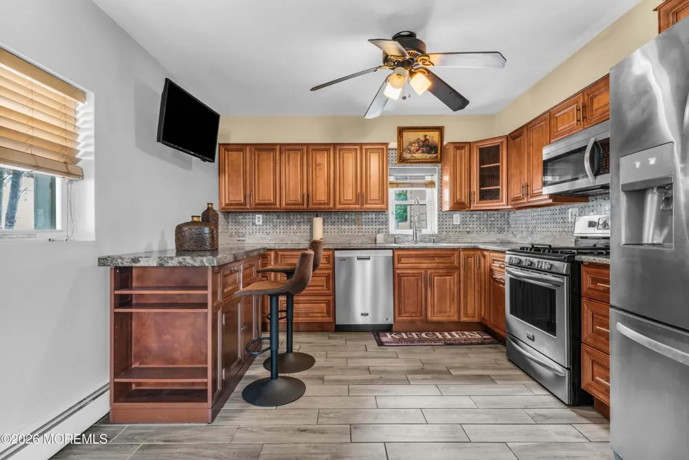 12 Jacobson Street Sayreville, NJ 08872
