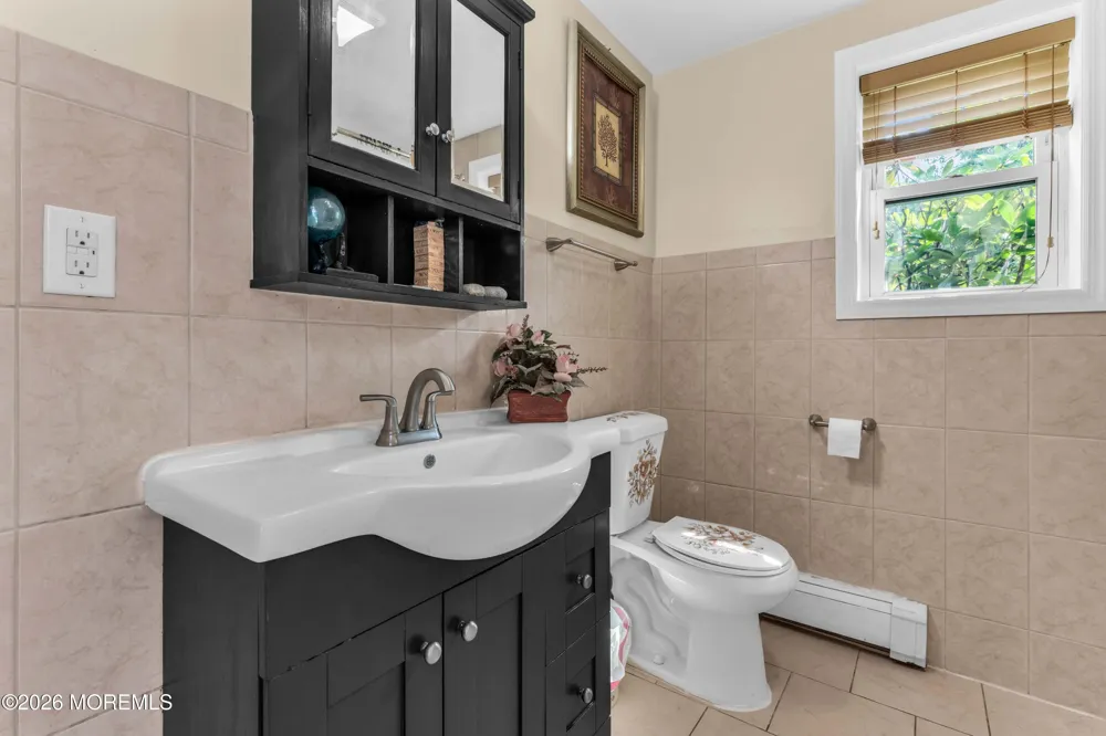 12 Jacobson Street Sayreville, NJ 08872