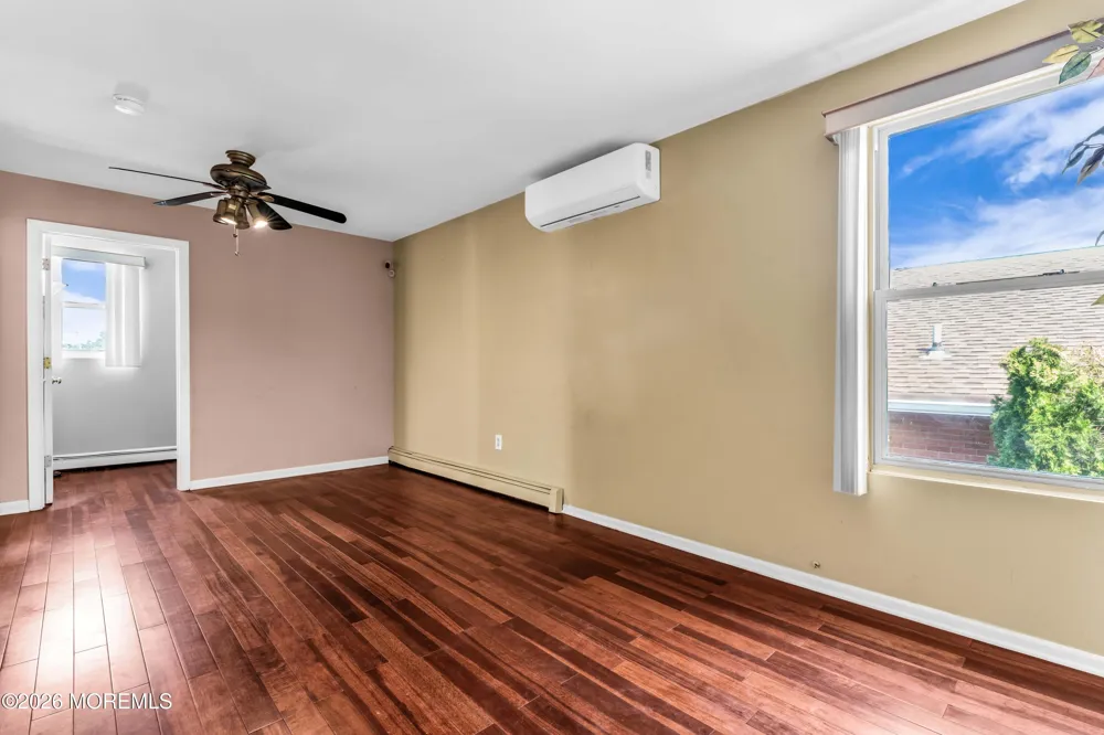 12 Jacobson Street Sayreville, NJ 08872