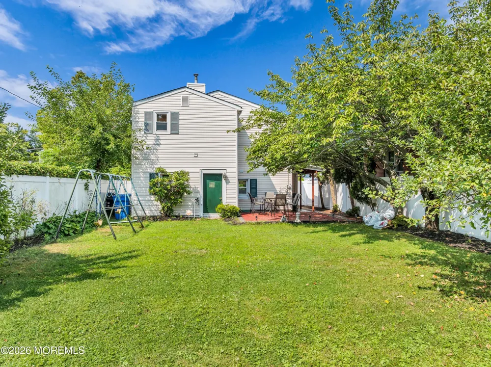 12 Jacobson Street Sayreville, NJ 08872
