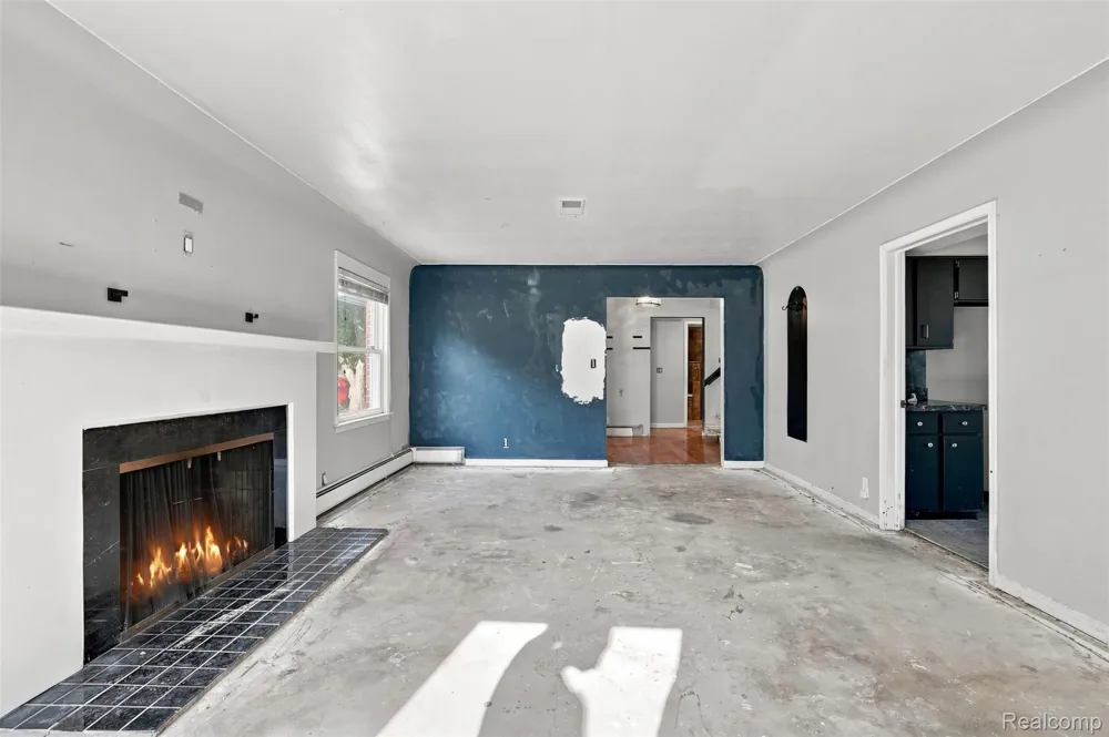 17620 Cornell Road Southfield City, MI 48075