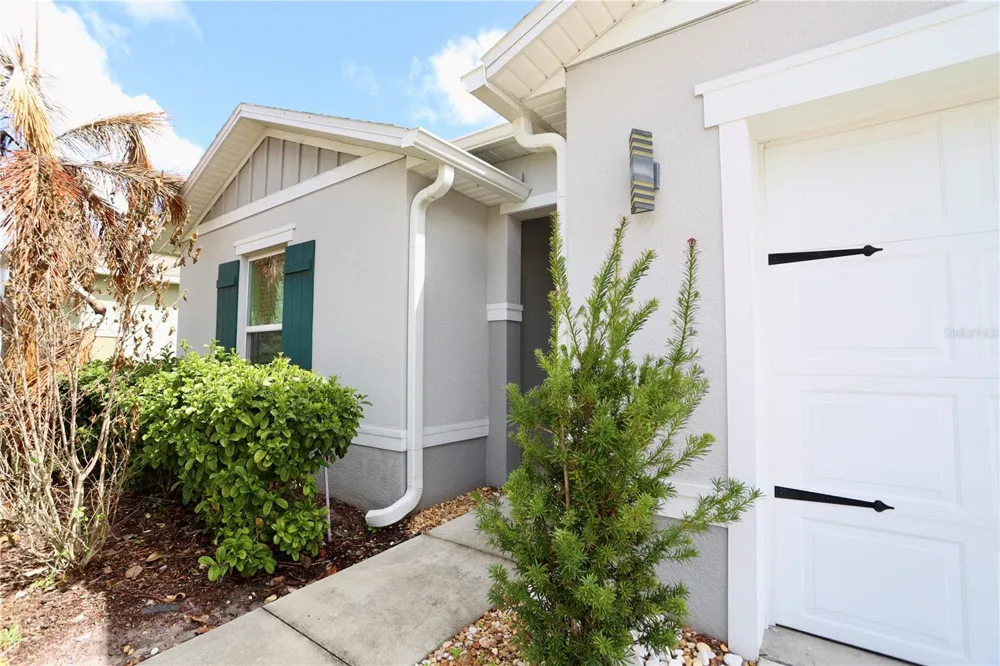 1141 AUGUSTUS DRIVE Davenport, FL 33896