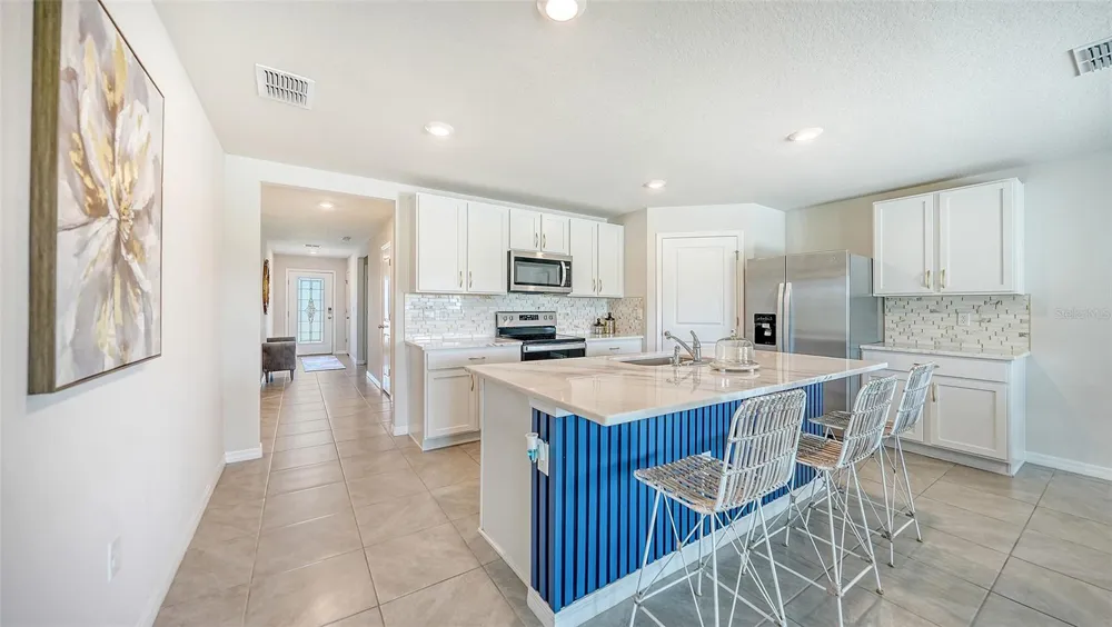 10402 CHARLOTTE DRIVE Parrish, FL 34219