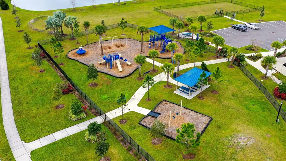 10402 CHARLOTTE DRIVE Parrish, FL 34219