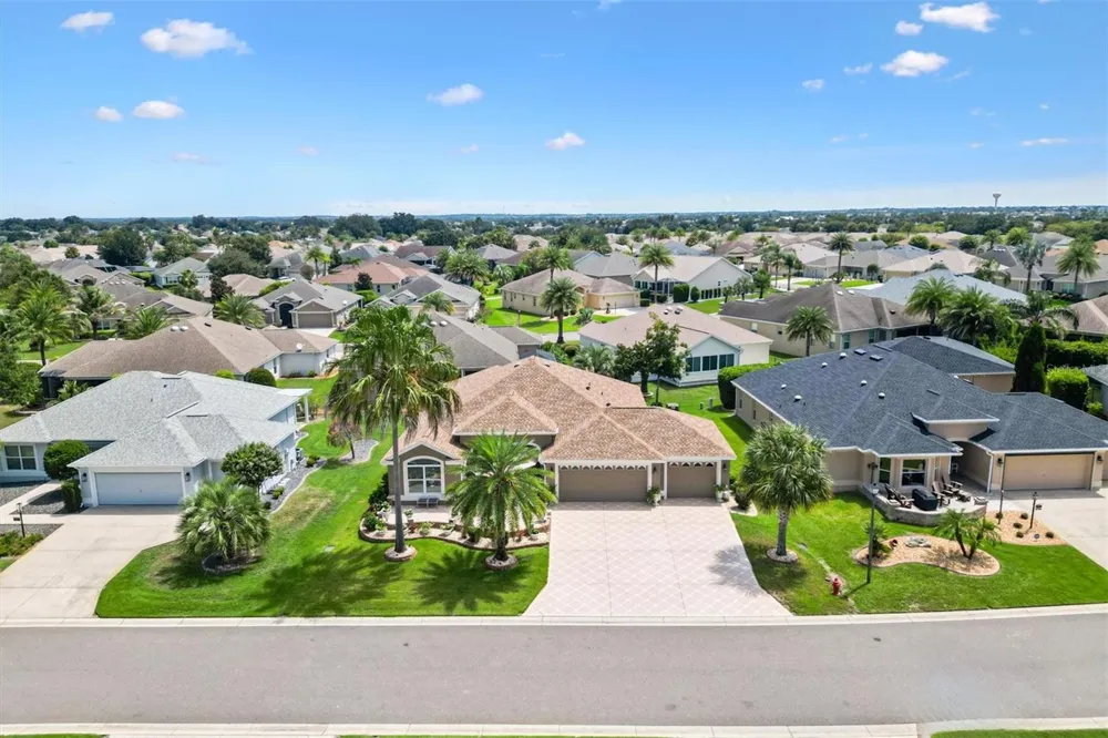 2493 BACHMAN PATH The Villages, FL 32162