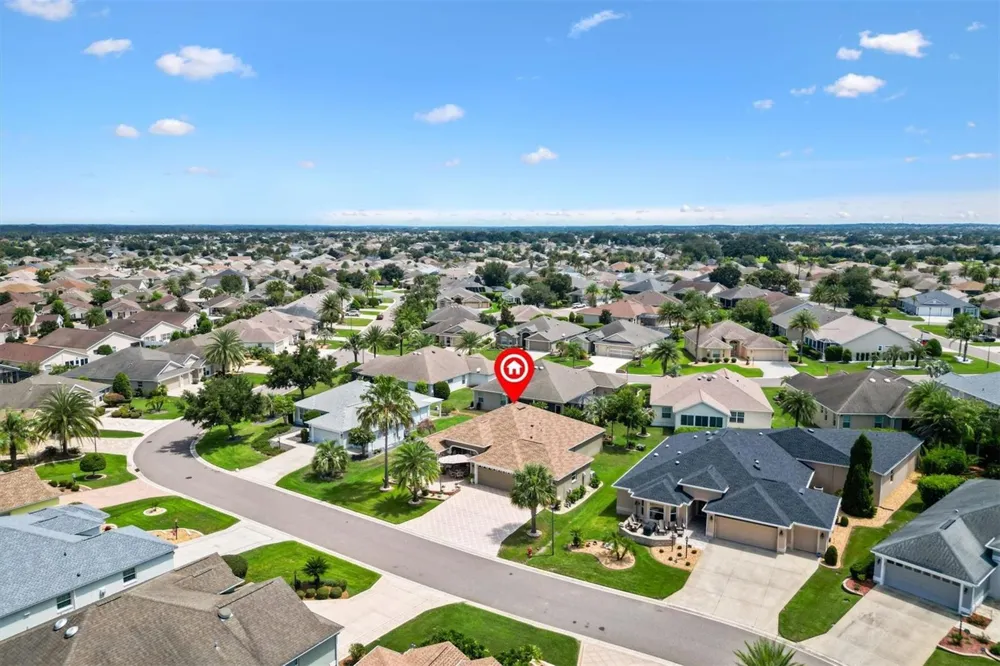 2493 BACHMAN PATH The Villages, FL 32162