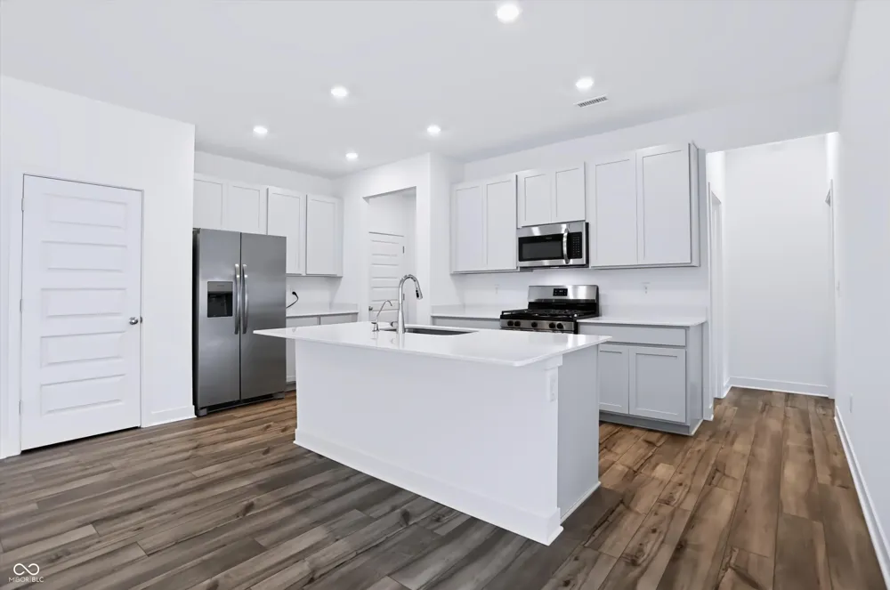 11503 Basalt Drive Indianapolis, IN 46235