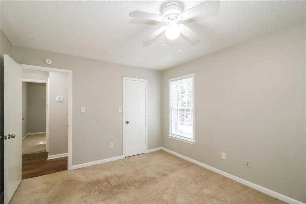 8605 Collins Drive Jonesboro, GA 30236