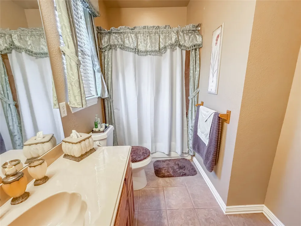 2737 Wood Lake Drive Cedar Hill, TX 75104