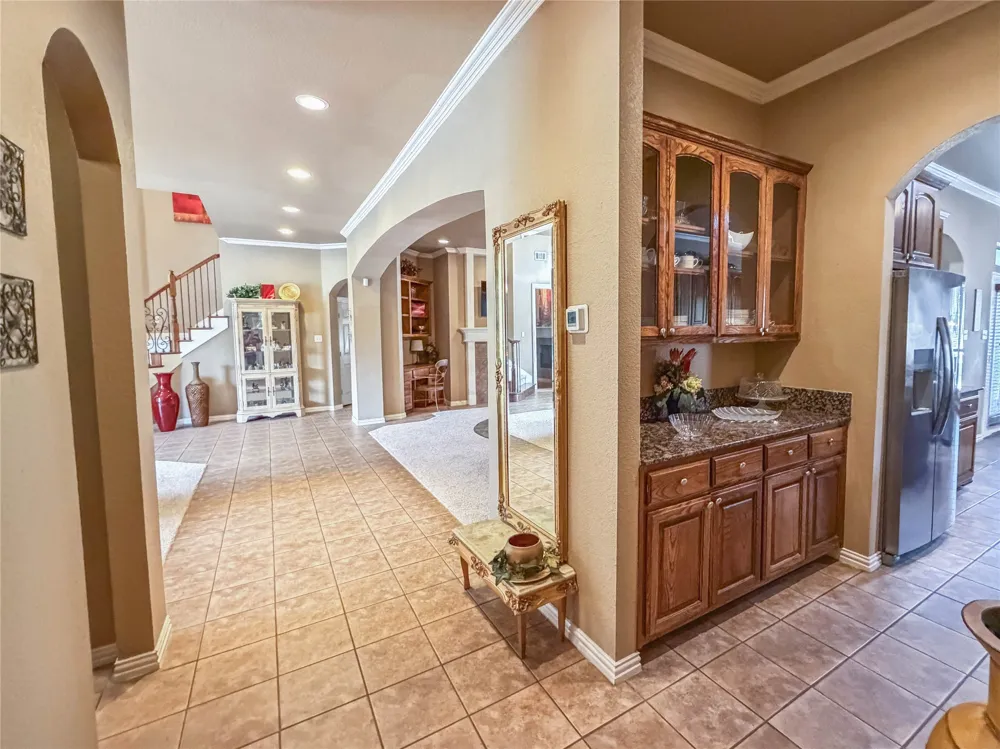 2737 Wood Lake Drive Cedar Hill, TX 75104
