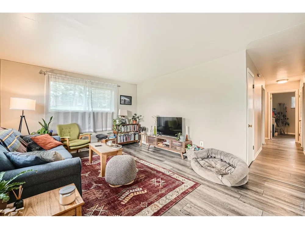 16475 W 14th Place Golden, CO 80401
