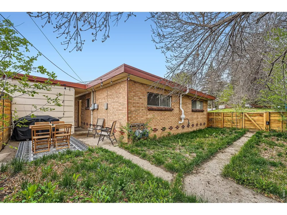 16475 W 14th Place Golden, CO 80401