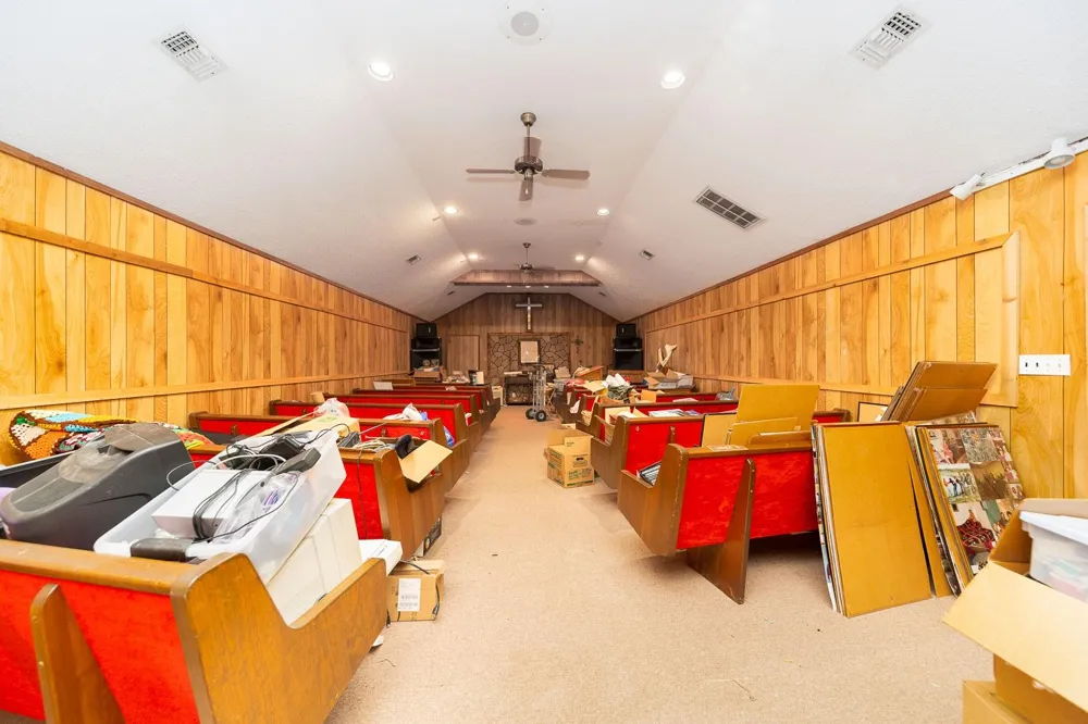 5802 Sheppard Road Baytown, TX 77521