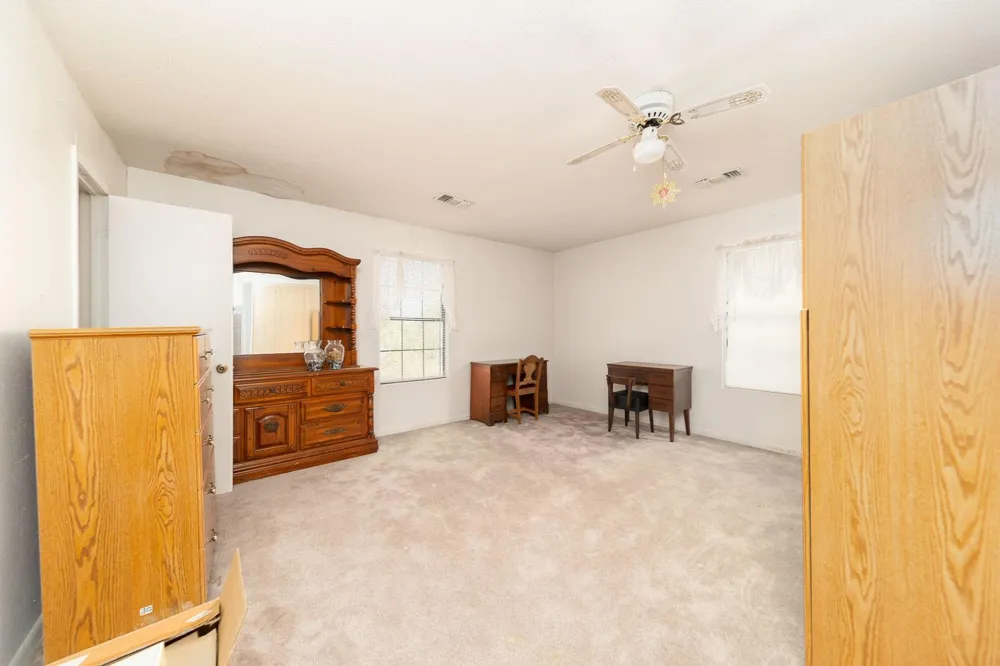 5802 Sheppard Road Baytown, TX 77521