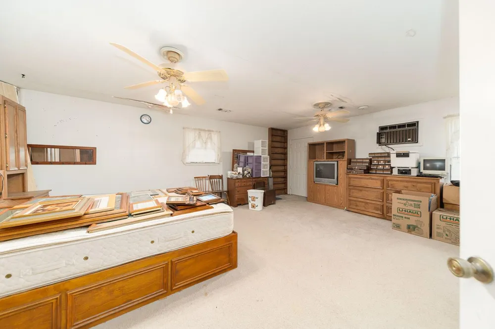 5802 Sheppard Road Baytown, TX 77521