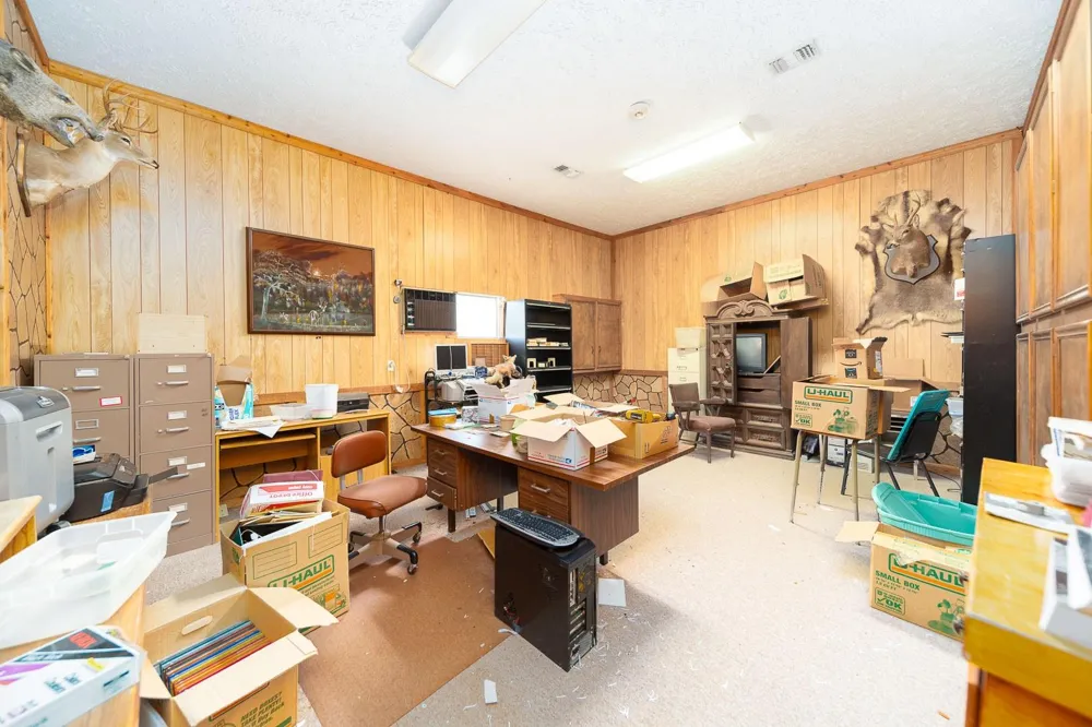 5802 Sheppard Road Baytown, TX 77521