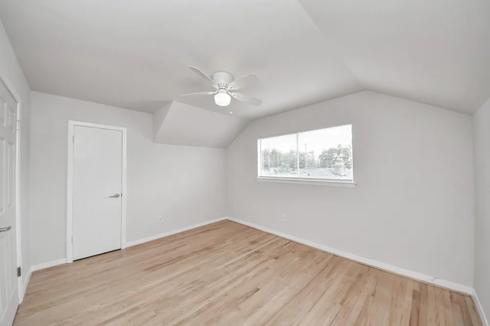 734 Dell Dale Street Channelview, TX 77530