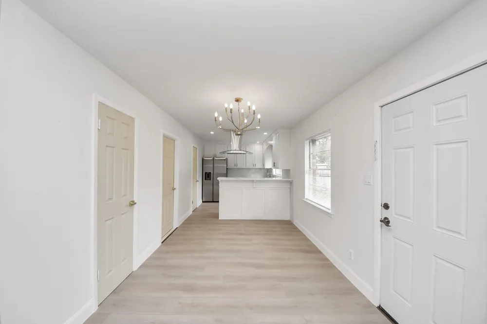 734 Dell Dale Street Channelview, TX 77530