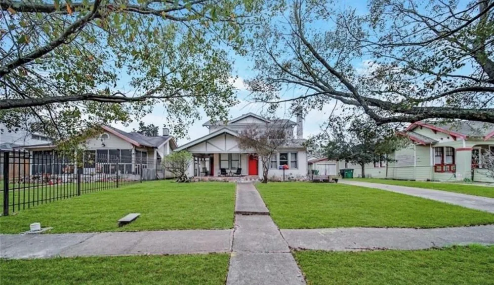 4614 Park Drive #A Houston, TX 77023