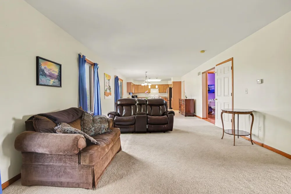 7538 Wood Brook Road Ann Arbor, MI 48103
