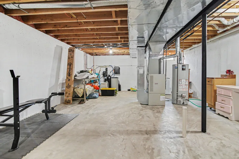 7538 Wood Brook Road Ann Arbor, MI 48103