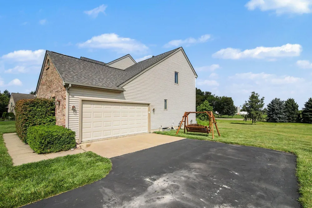 7538 Wood Brook Road Ann Arbor, MI 48103