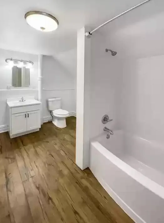1612 Hays Park Avenue Kalamazoo, MI 49001
