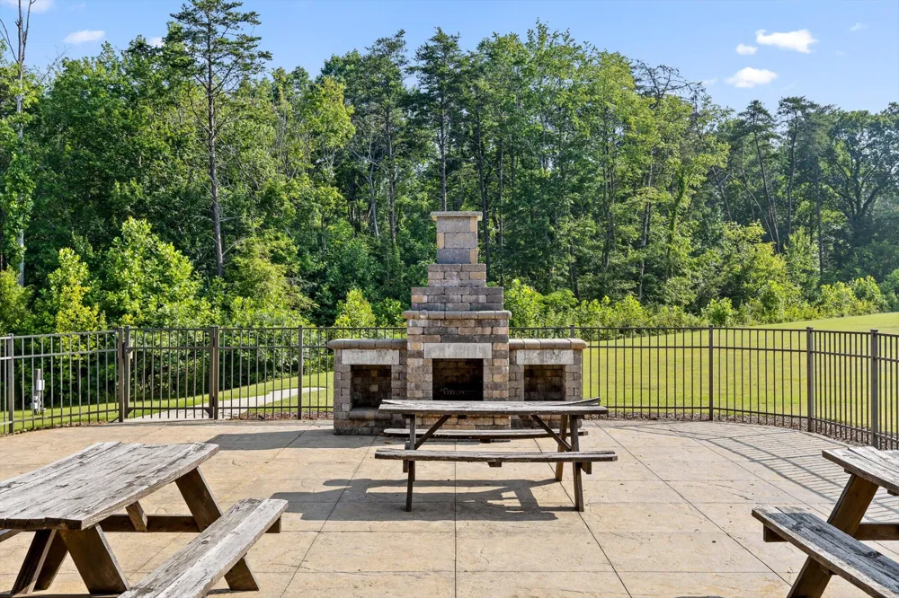 7263 Grey Hawk Trail Signal Mountain, TN 37377