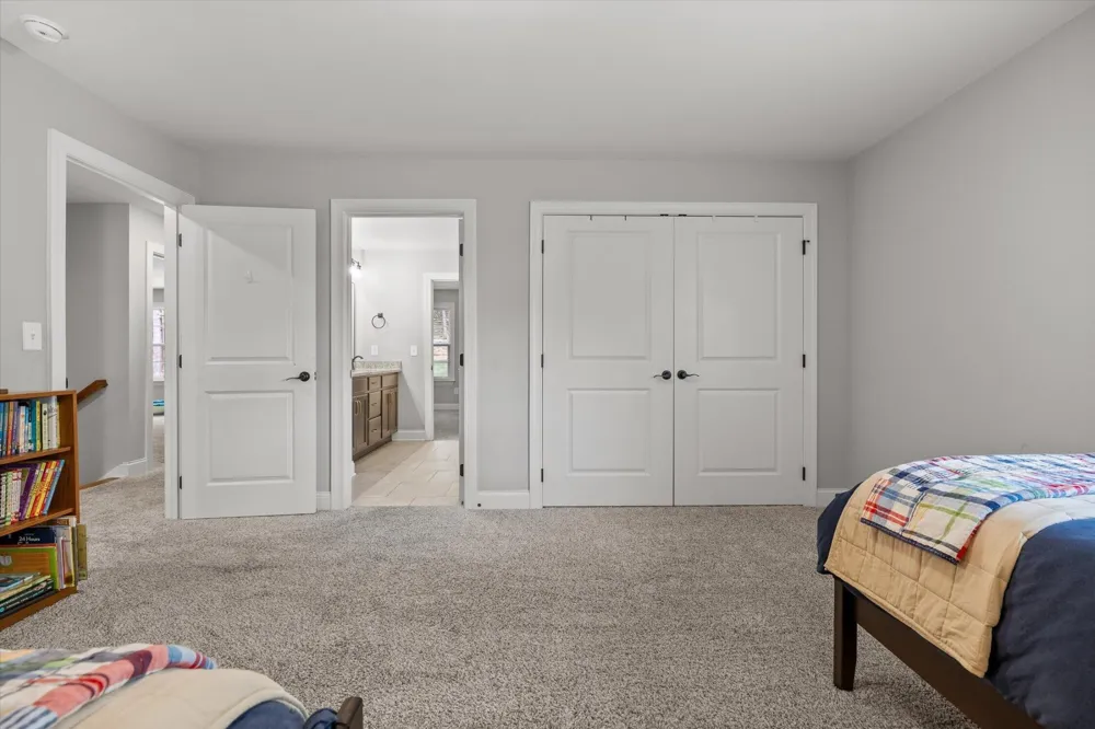 7263 Grey Hawk Trail Signal Mountain, TN 37377