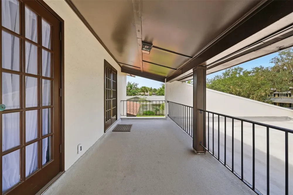 11735 LIPSEY ROAD Tampa, FL 33618