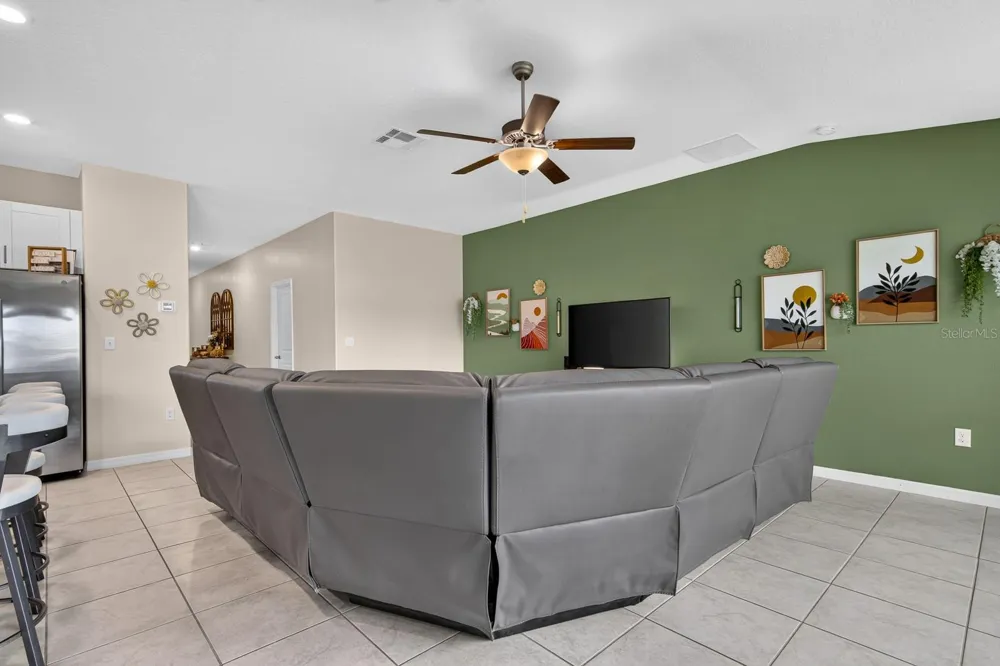 12826 WILDFLOWER MEADOW DRIVE Riverview, FL 33579
