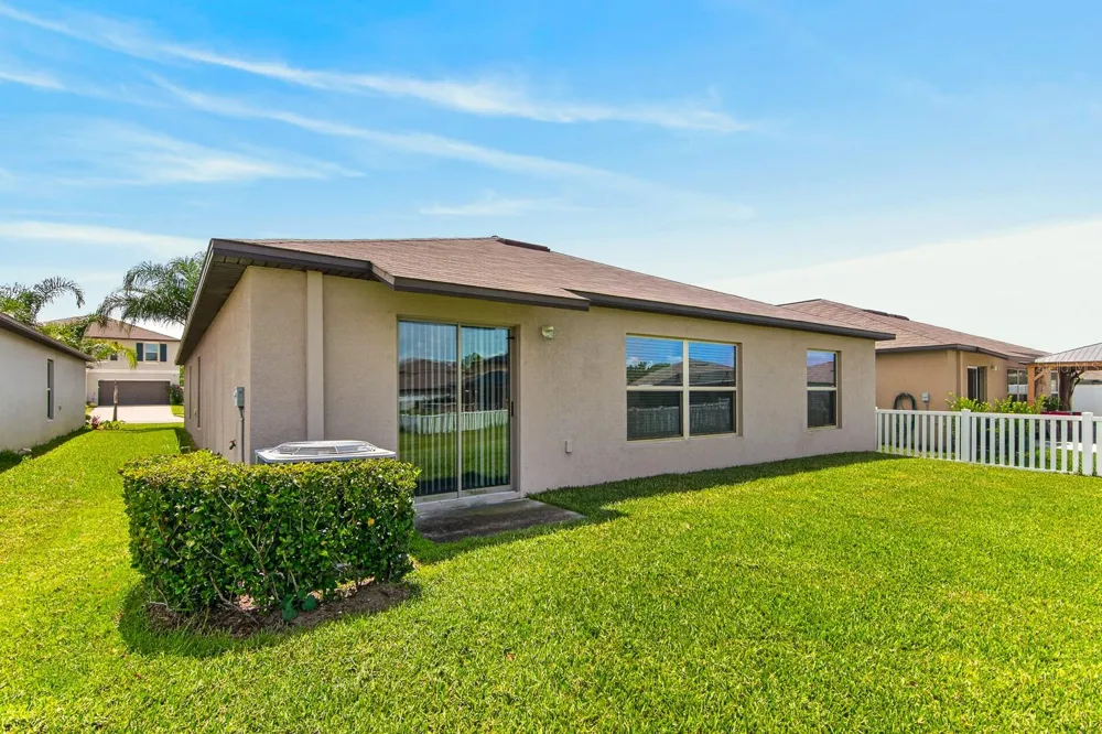 12826 WILDFLOWER MEADOW DRIVE Riverview, FL 33579