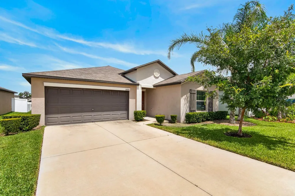 12826 WILDFLOWER MEADOW DRIVE Riverview, FL 33579