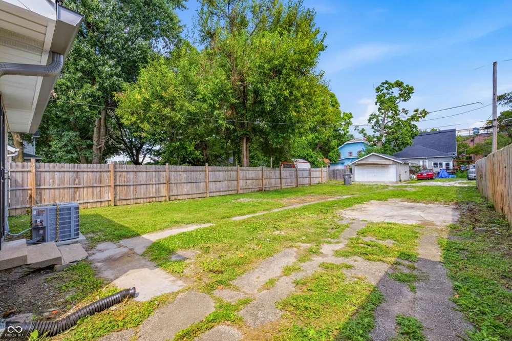 339 Euclid Avenue Indianapolis, IN 46201